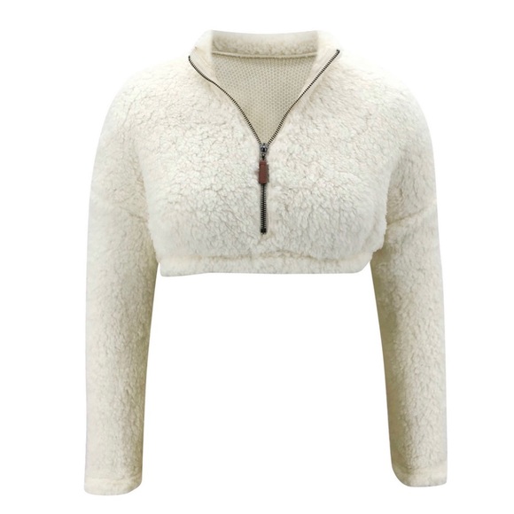 NWT White Cropped Two Piece Sherpa Lounge Set - Picture 3 of 6